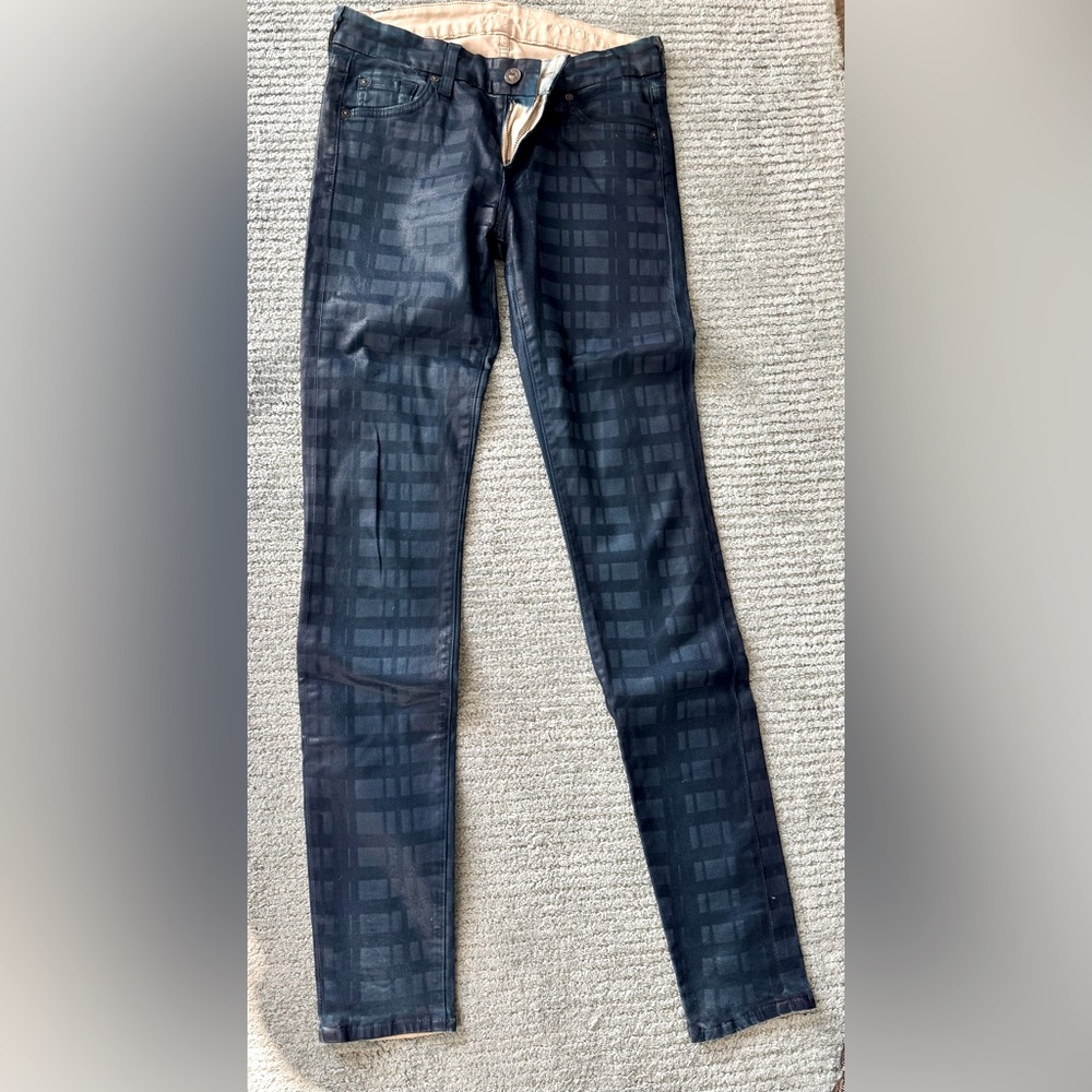 7 For All Mankind coated pants in COOLEST pattern ever!Perfect condition 27